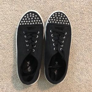 Platform studded sneakers W size 8 (barely worn)
